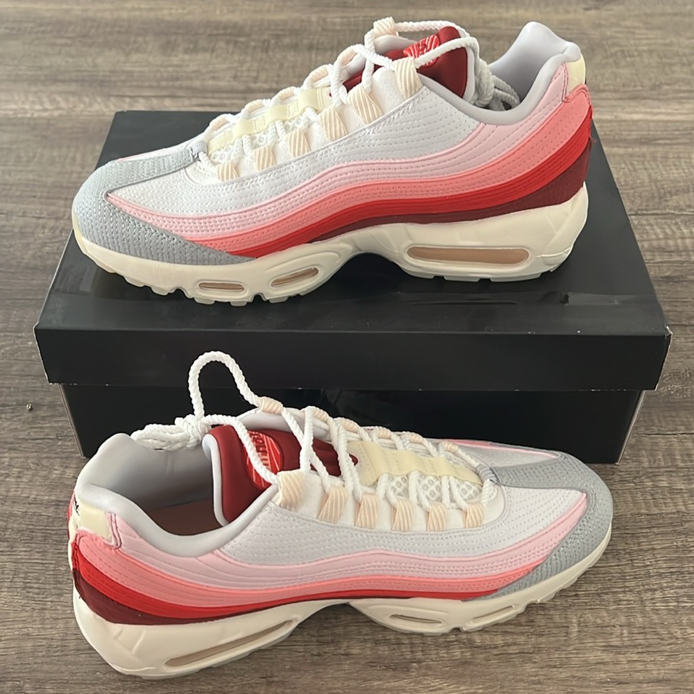 Nike Air Max 95 - Anatomy of Air GID - DS - Men’s Size 9